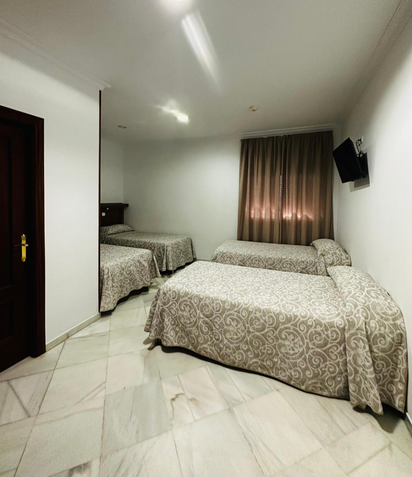 Hotel Quitagolpe Jerez de la Frontera Kültér fotó