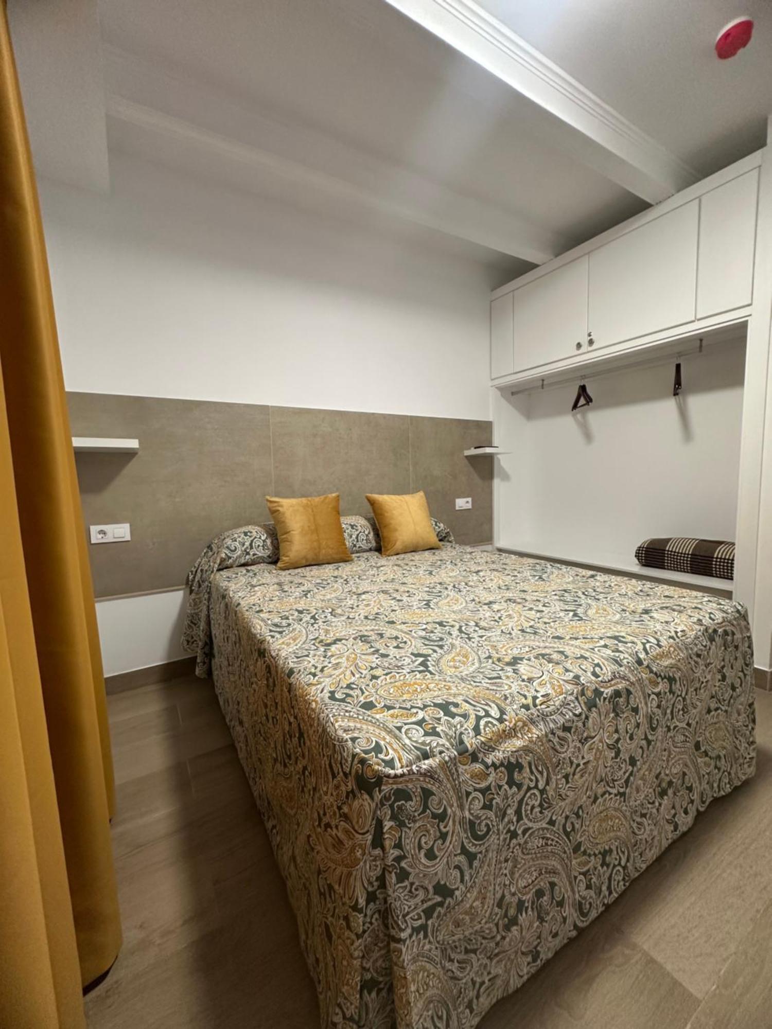 Hotel Quitagolpe Jerez de la Frontera Kültér fotó