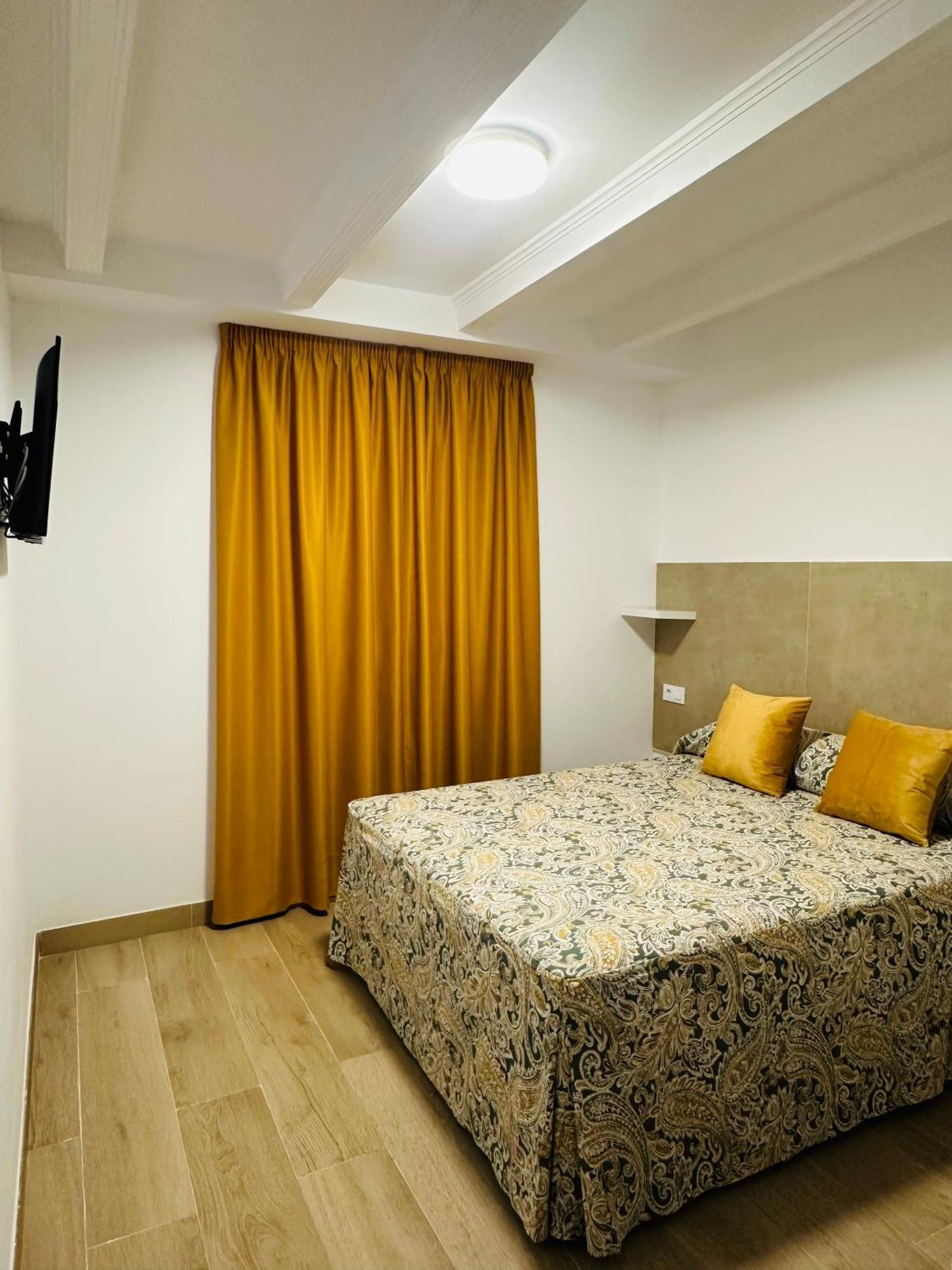 Hotel Quitagolpe Jerez de la Frontera Kültér fotó