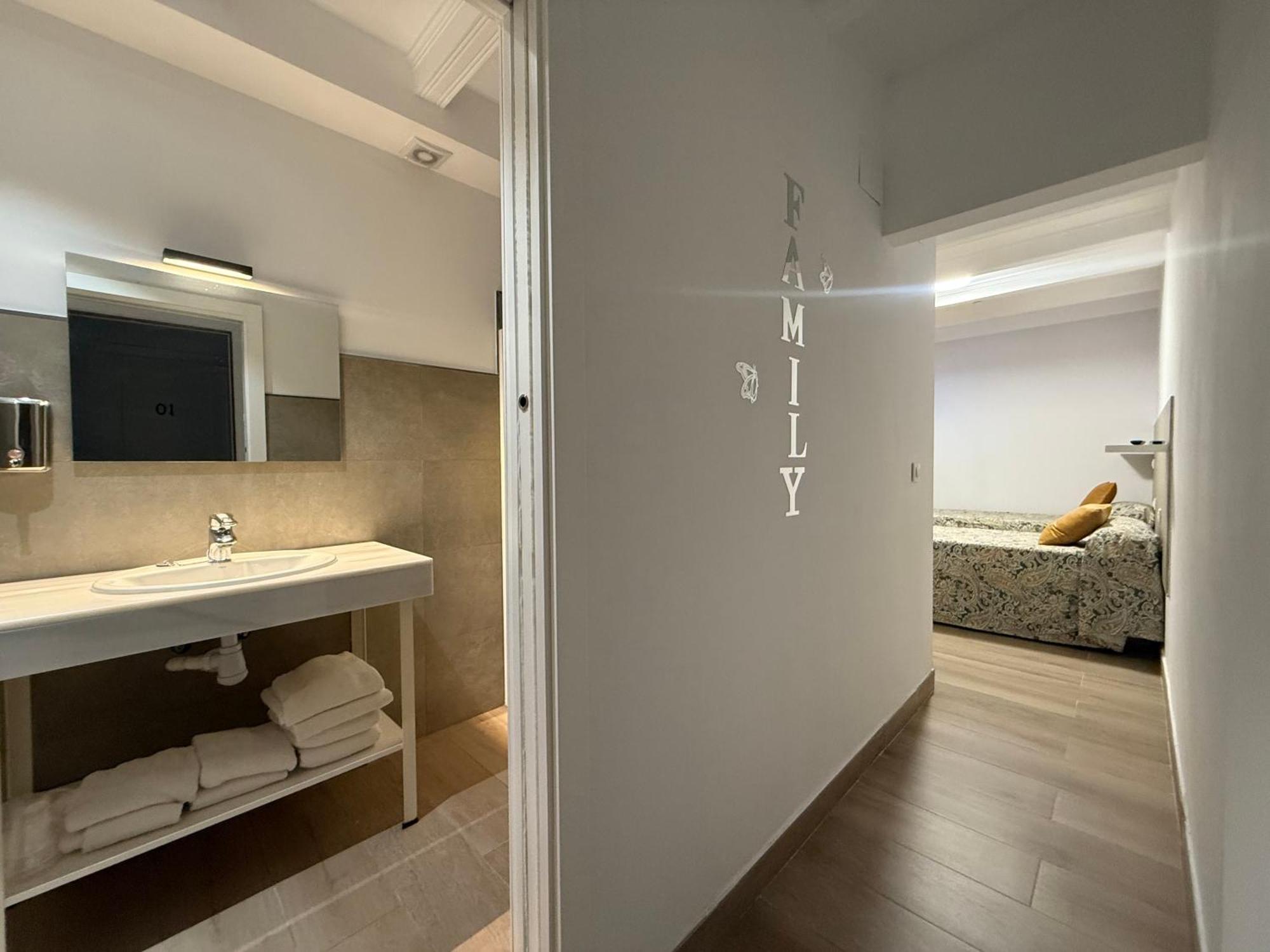 Hotel Quitagolpe Jerez de la Frontera Kültér fotó
