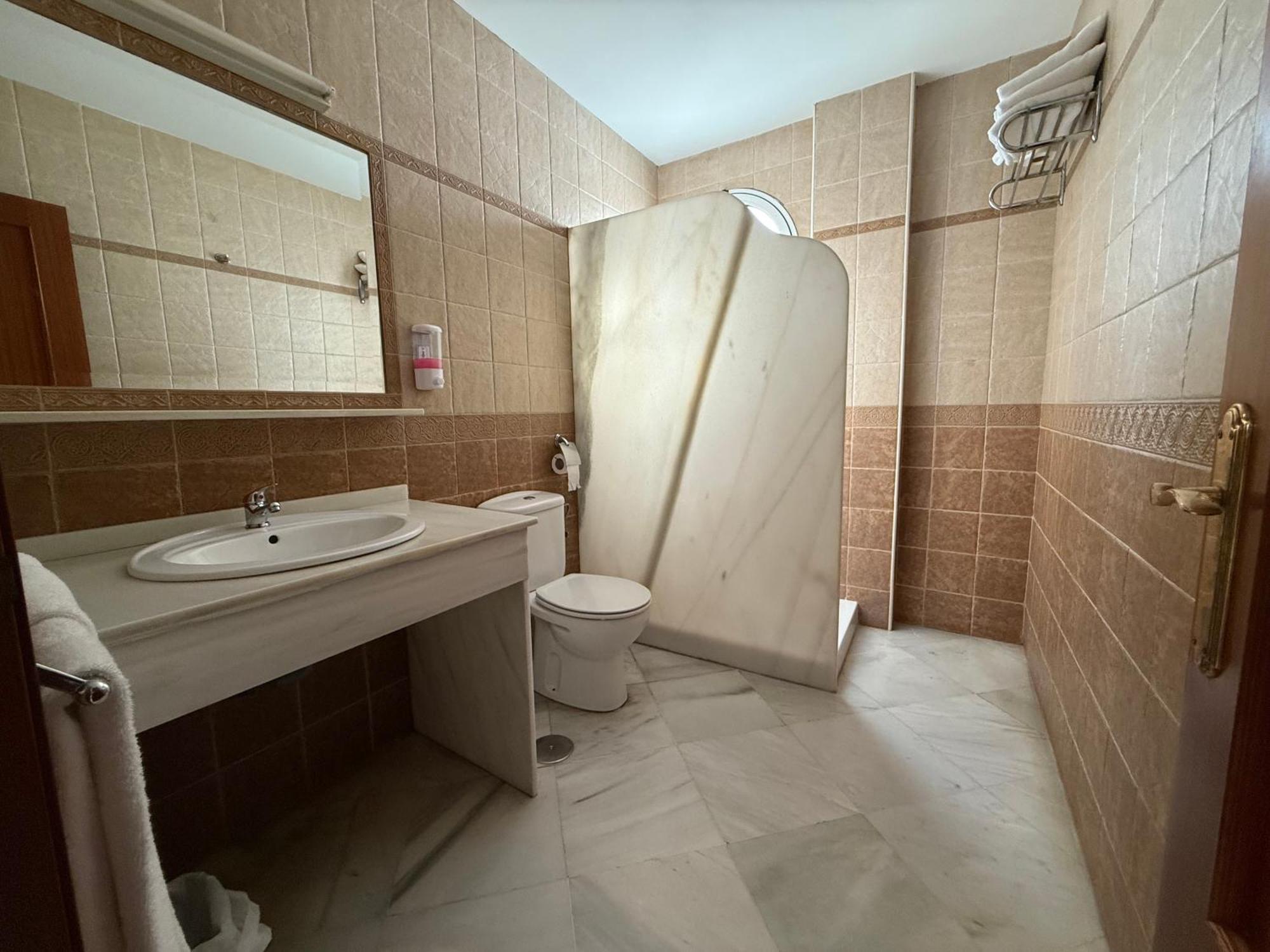 Hotel Quitagolpe Jerez de la Frontera Kültér fotó